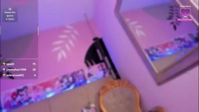 Image 12 of eimyflorian Stream on Chaturbate on 28 days ago