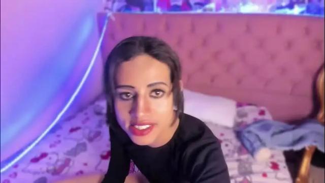 Image 12 of eimyflorian Stream on Chaturbate on 5 days ago