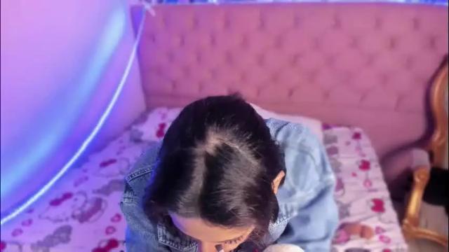 Image 6 of eimyflorian Stream on Chaturbate on 5 days ago