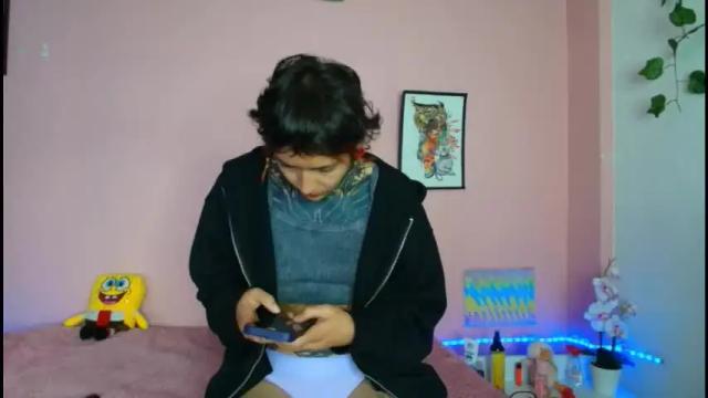 Image 3 of eimytatto_ Stream on Chaturbate on 1 month ago
