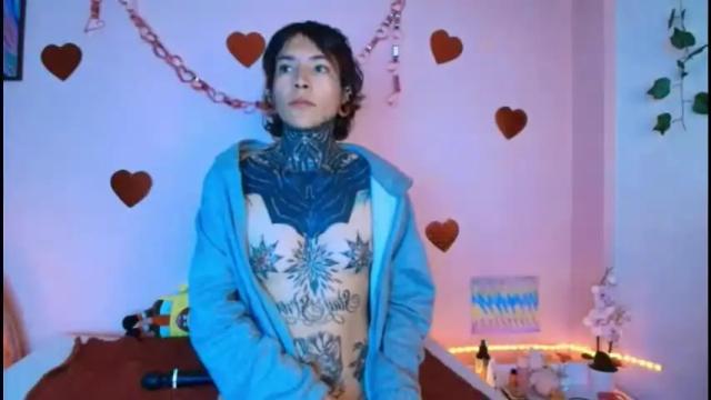 Image 4 of eimytatto_ Stream on Chaturbate on 1 month ago