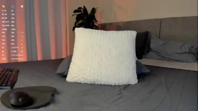 Image 3 of einyel_ Stream on Chaturbate on 12 days ago