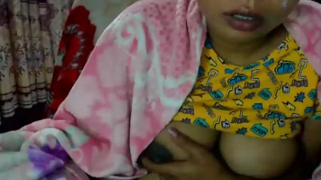 Image 11 of eishita_mukharji Stream on Chaturbate on 19 months ago