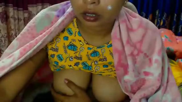 Image 2 of eishita_mukharji Stream on Chaturbate on 19 months ago
