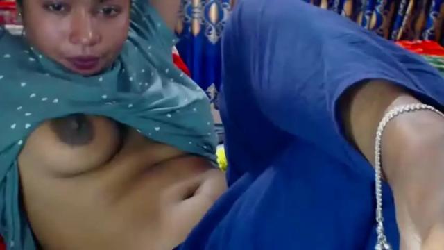Image 11 of eishita_mukharji Stream on Chaturbate on 18 months ago