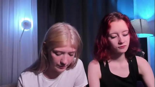 Image 2 of el_girls Stream on Chaturbate on 3 months ago