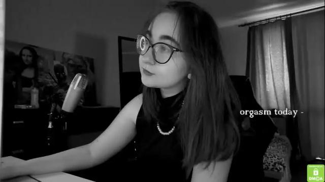 Image 2 of el_sweety Stream on Chaturbate on 23 days ago