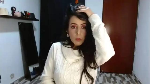Image 6 of ela_3611 Stream on Chaturbate on 1 month ago