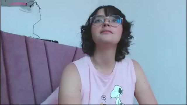 Image 8 of ela_cat Stream on Chaturbate on 16 months ago