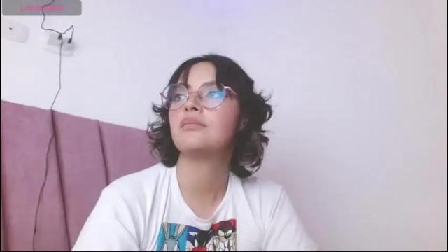 Image 4 of ela_cat Stream on Chaturbate on 16 months ago
