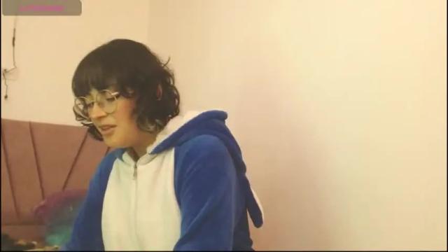 Image 12 of ela_cat Stream on Chaturbate on 16 months ago