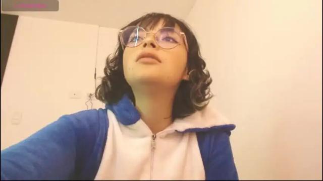 Image 6 of ela_cat Stream on Chaturbate on 16 months ago