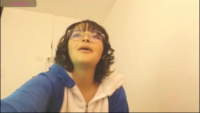 Image 8 of ela_cat Stream on Chaturbate on 16 months ago