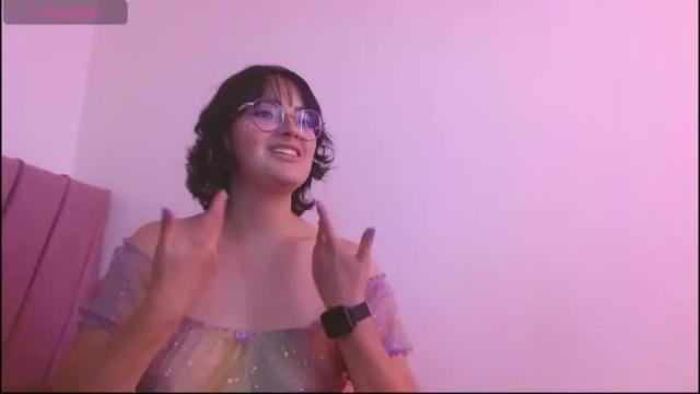 Image 2 of ela_cat Stream on Chaturbate on 16 months ago