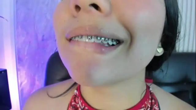 Thumbnail 3, ela_hilton3's Stream at Chaturbate, 1 month ago