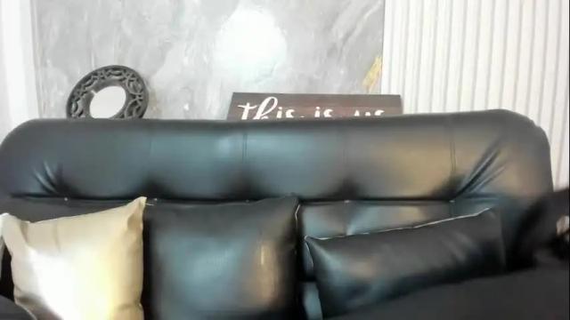 Image 3 of ela_hilton3 Stream on Chaturbate on 1 month ago