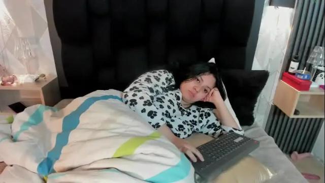 Image 10 of ela_hilton3 Stream on Chaturbate on 1 month ago