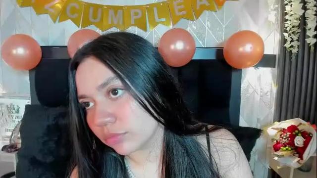 Image 11 of ela_hilton3 Stream on Chaturbate on 1 month ago
