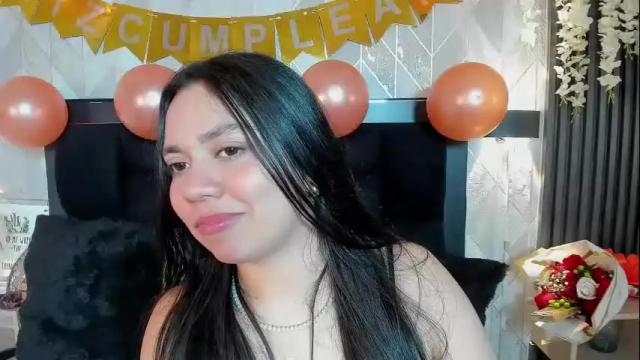 Image 4 of ela_hilton3 Stream on Chaturbate on 1 month ago