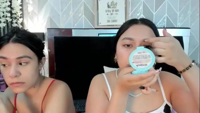 Image 7 of ela_hilton3 Stream on Chaturbate on 12 days ago