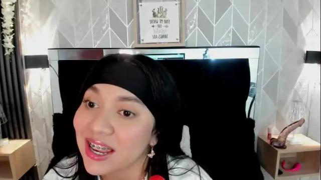 Image 7 of ela_hilton3 Stream on Chaturbate on 8 days ago