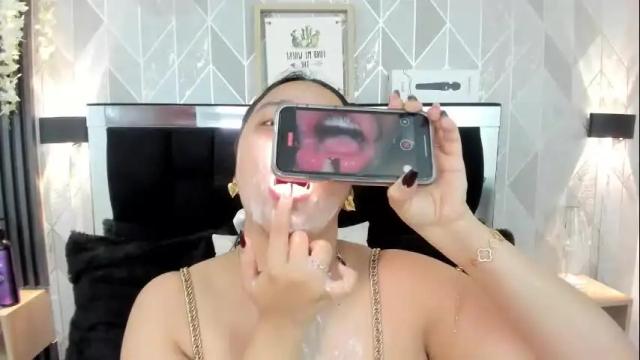 Image 10 of ela_hilton3 Stream on Chaturbate on 4 days ago