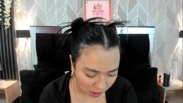 Image 11 of ela_hilton3 Stream on Chaturbate on 2 days ago