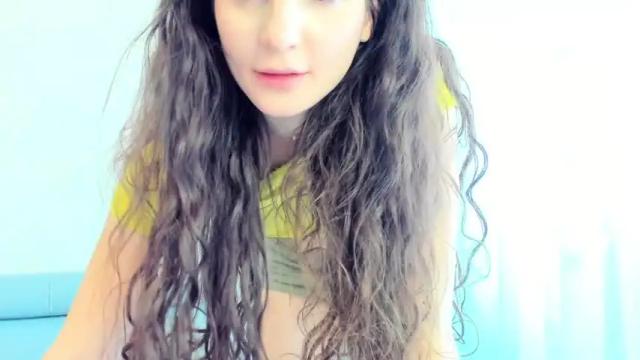 Image 2 of elaanna Stream on Chaturbate on 1 month ago