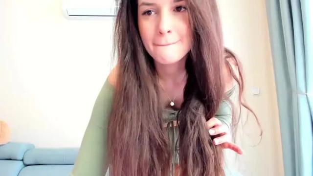Image 3 of elaanna Stream on Chaturbate on 1 month ago