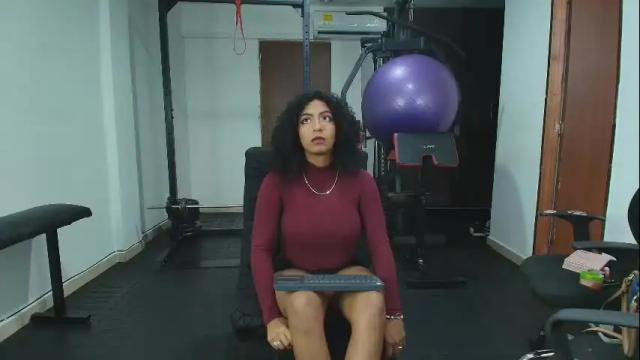 Image 11 of elaforx Stream on Chaturbate on 2 months ago