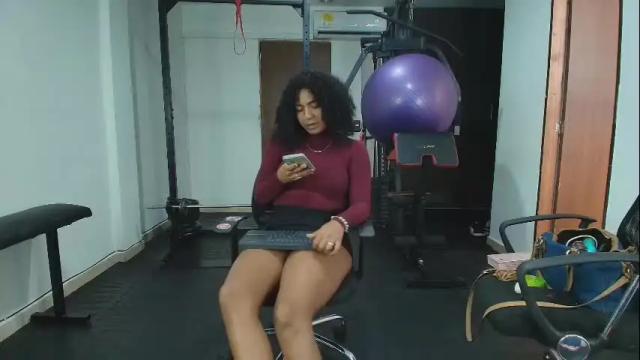 Image 2 of elaforx Stream on Chaturbate on 2 months ago