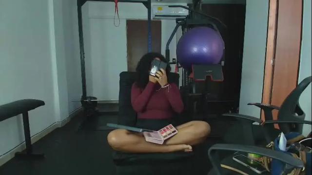 Image 6 of elaforx Stream on Chaturbate on 2 months ago