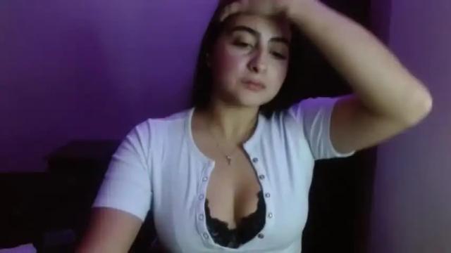 Image 2 of elaia222 Stream on Chaturbate on 17 months ago