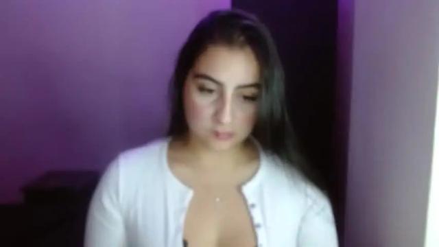 Image 6 of elaia222 Stream on Chaturbate on 17 months ago