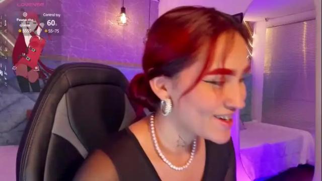 Image 6 of elaia_muller Stream on Chaturbate on 4 months ago