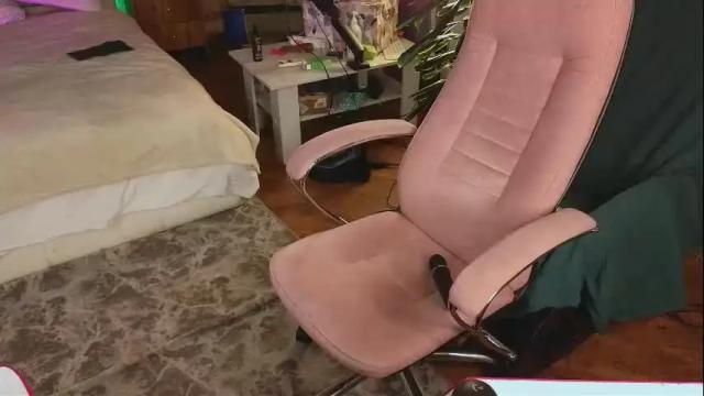 Image 8 of elainaquartzz Stream on Chaturbate on 2 months ago