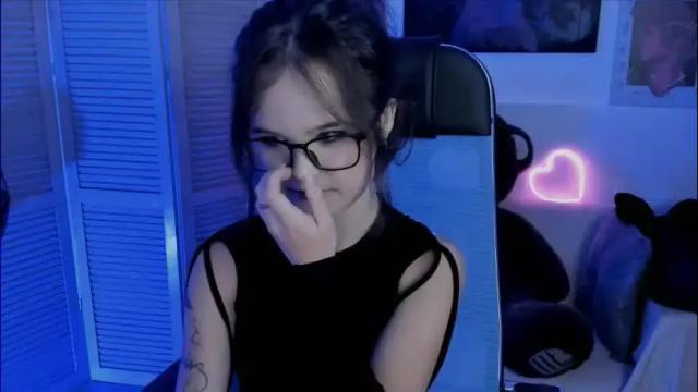 Thumbnail 3, elainebeness's Stream at Chaturbate, 2 months ago