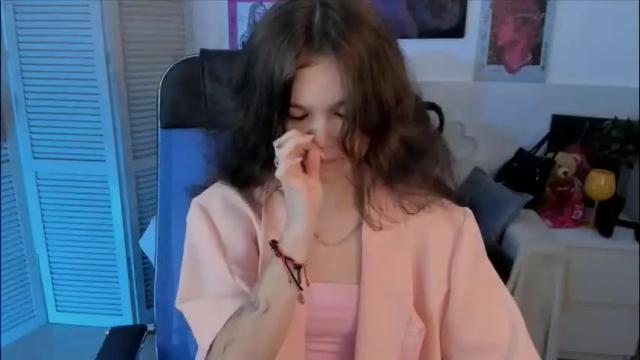 Image 10 of elainebeness Stream on Chaturbate on 2 months ago