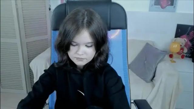 Thumbnail 1, elainebeness's Stream at Chaturbate, 2 months ago