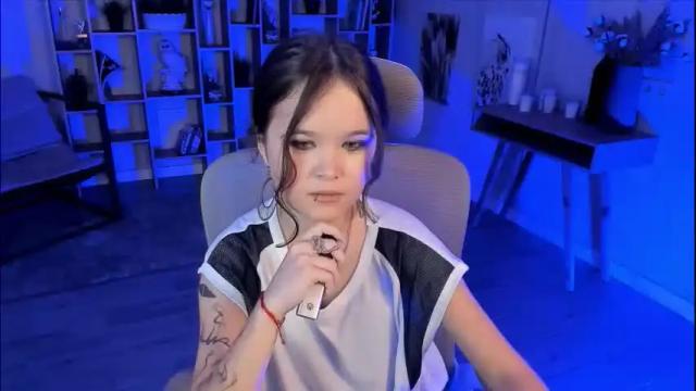 Image 12 of elainebeness Stream on Chaturbate on 2 months ago