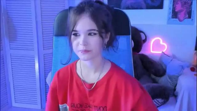 Image 10 of elainebeness Stream on Chaturbate on 1 month ago