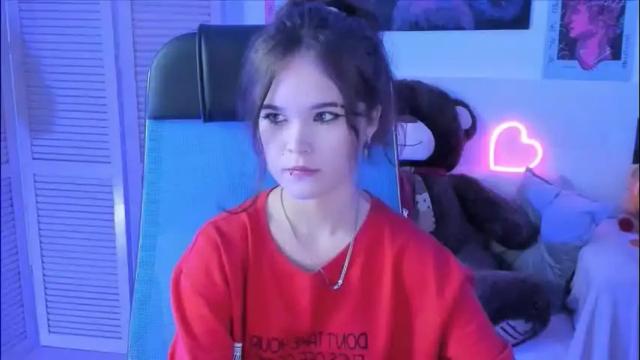 Image 4 of elainebeness Stream on Chaturbate on 1 month ago