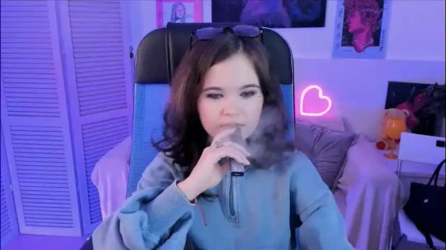 Image 2 of elainebeness Stream on Chaturbate on 1 month ago