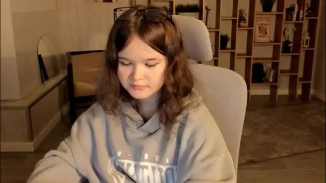 Image 7 of elainebeness Stream on Chaturbate on 1 month ago