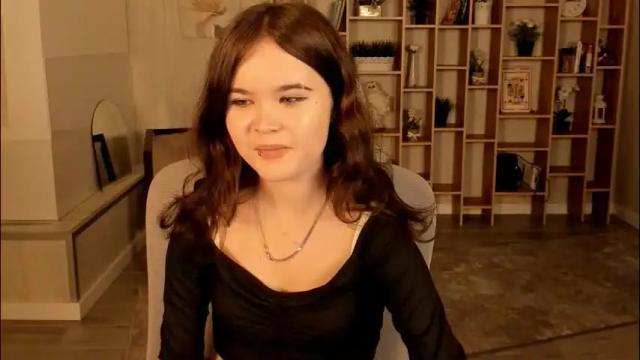 Image 10 of elainebeness Stream on Chaturbate on 1 month ago
