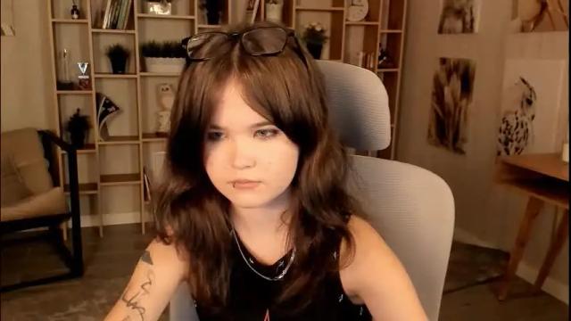Image 12 of elainebeness Stream on Chaturbate on 1 month ago