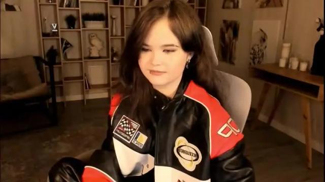 Image 10 of elainebeness Stream on Chaturbate on 1 month ago