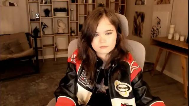 Thumbnail 2, elainebeness's Stream at Chaturbate, 1 month ago