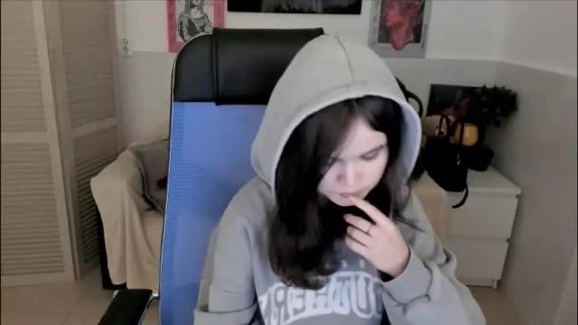 Image 12 of elainebeness Stream on Chaturbate on 1 month ago