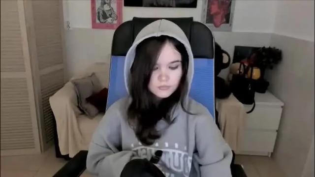 Image 8 of elainebeness Stream on Chaturbate on 1 month ago